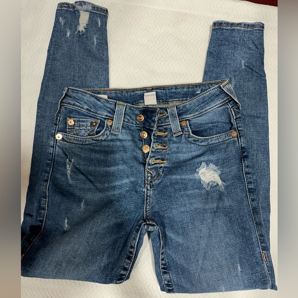 True Religion Dark Blue Skinny Jeans. 26